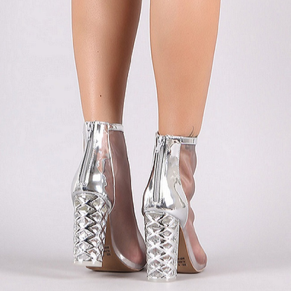 🎉🎉HOST PICK🎉🎉 Silver & clear block Mesh Booties NWT - Picture 4 of 4